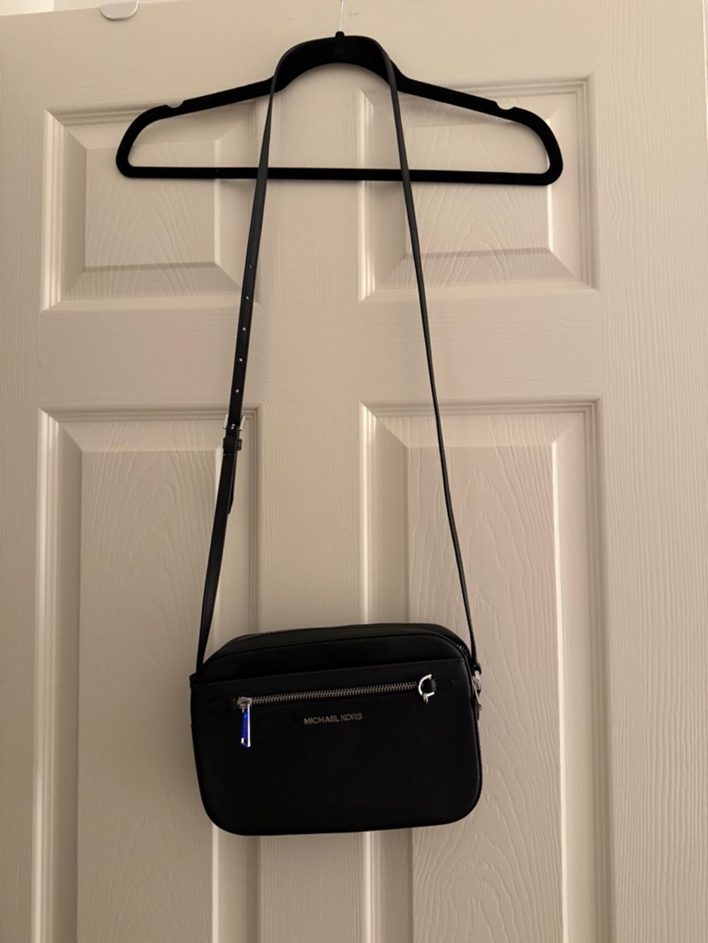 Michael Kors Black Jet Set Crossbody Shoulder Bag - Picture 2 of 9